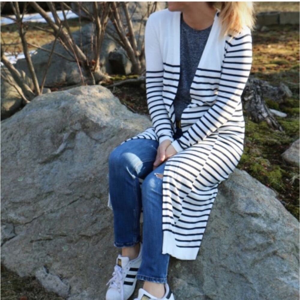 NWT cabi Victory Sweater in Navy and White Stripe Sz S